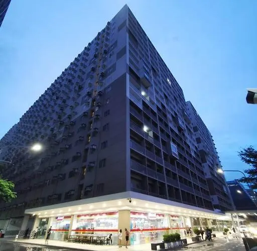 Lovely 1br With View From Balcony Apartment Manila
