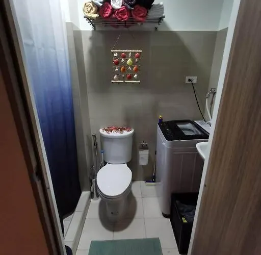 Apartment Lovely 1br With View From Balcony